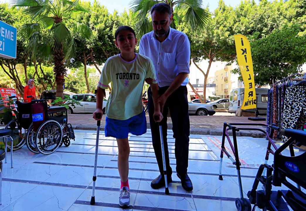 Özge okula gitmek için gün sayıyor