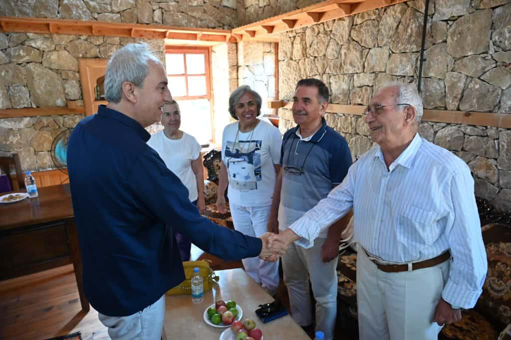 'Yaşlı Dostu Kepez' için gönüllülerle el ele
