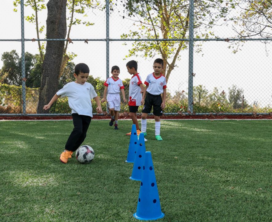 Futbol Akademisi'nde eğitimler sürüyor