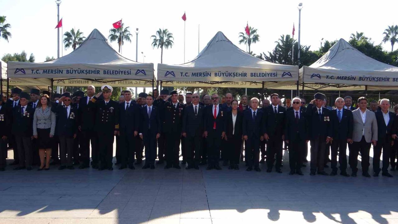 KKTC’nin kuruluşunun 42. yıl dönümü Mersin’de törenle kutlandı