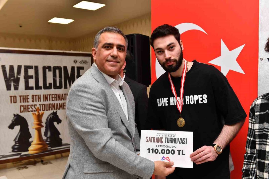 ‘9. Uluslararası Satranç Turnuvası’nda ödüller sahiplerini buldu
