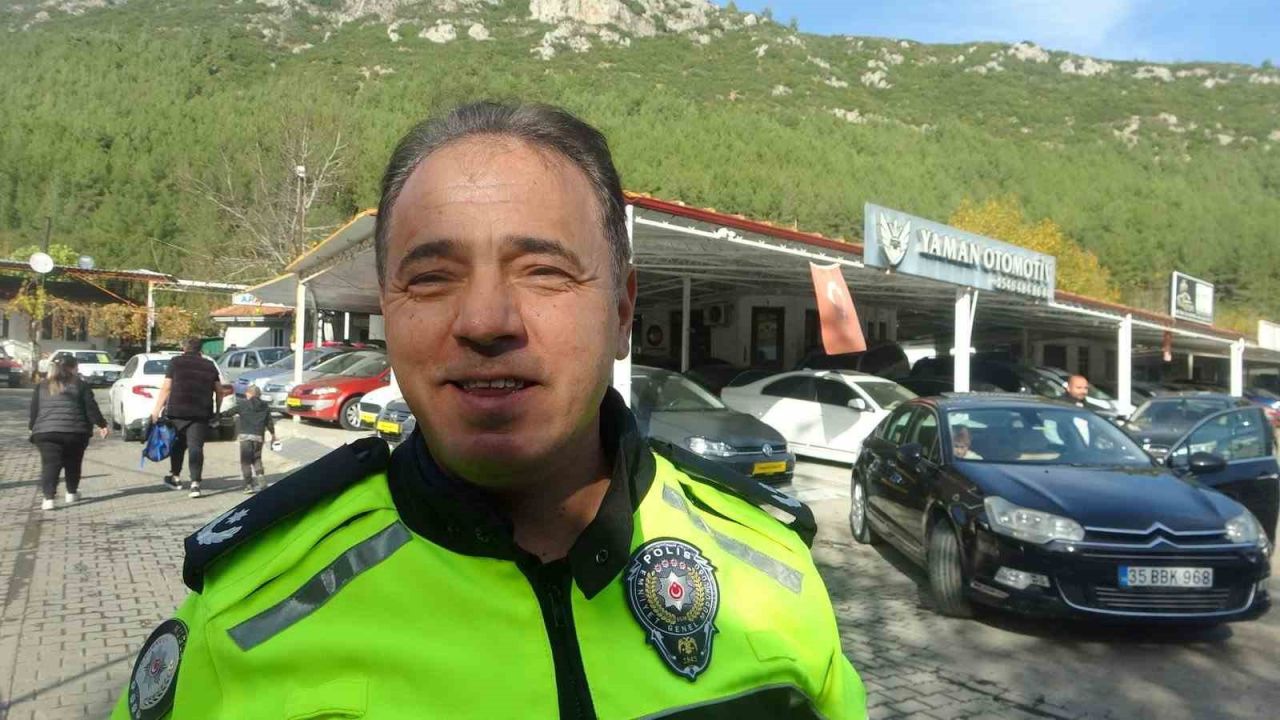 Muğla Trafik Şube Müdürü Haçan’dan özel ihtiyaçlı çocuğa anlamlı hediye