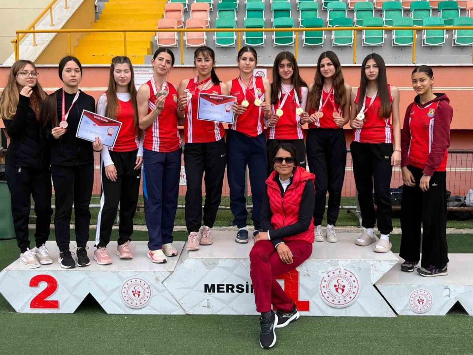 Tarsus Gelecek Spor Kulübü dört branşta başarı elde etti