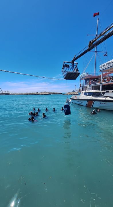 Side’de sahil ve deniz temizliği