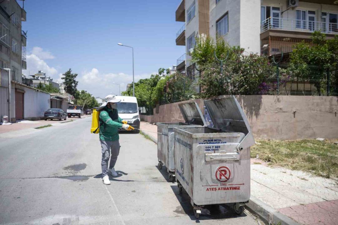 Mersin’de kurban kesim alanlarında bayram temizliği