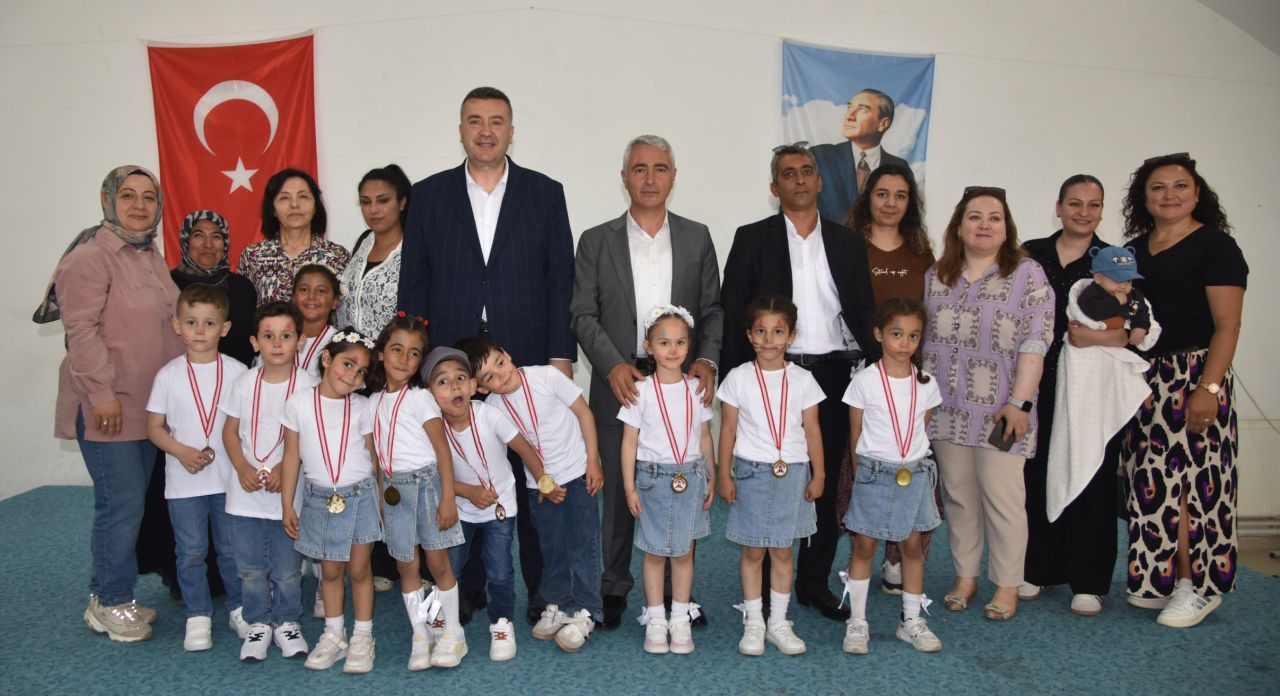 Öğrencilerin yıl sonu eğlencesi