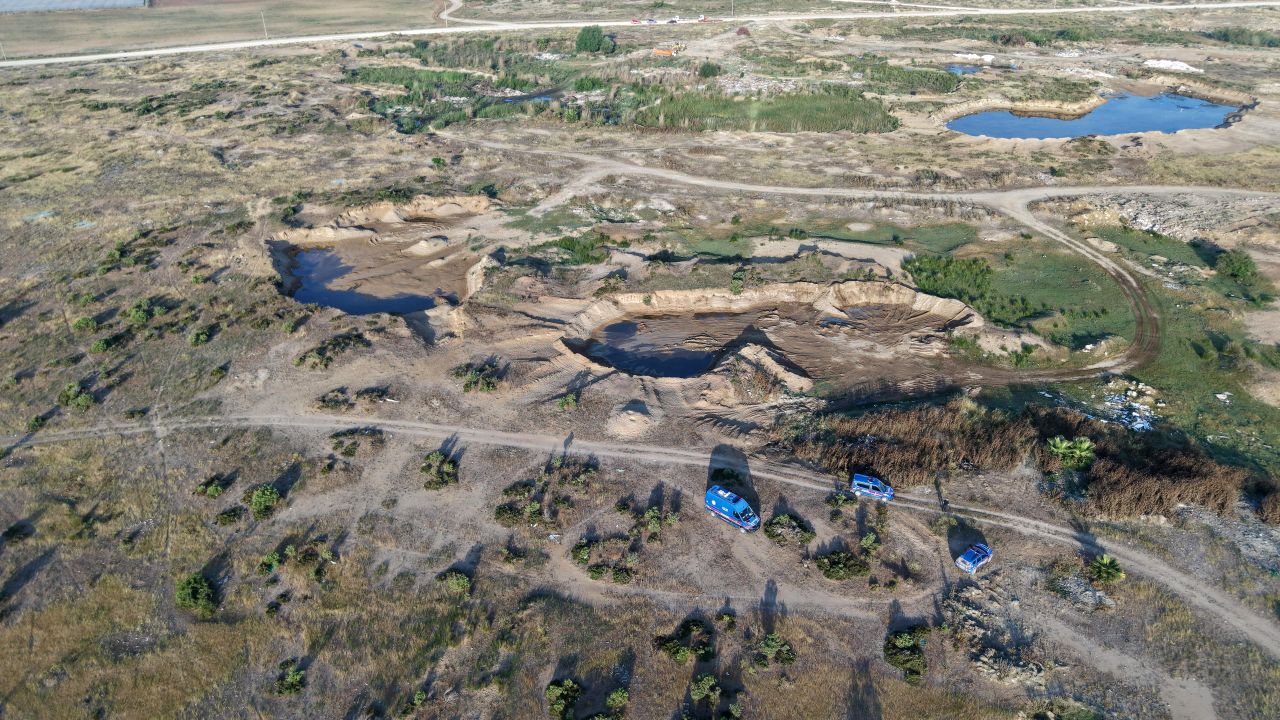 Manavgat’ta kum hırsızlığı operasyonu