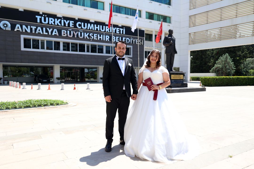 06.06.2026 yoğunluğu; çiftler evlenmek için sıraya girdi