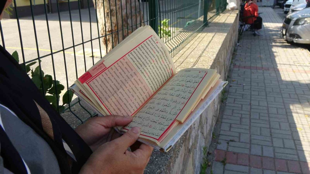 Alanya’da LGS heyecanı başladı : Öğrenciler sınavda ter döktü, veliler dualarla bekledi
