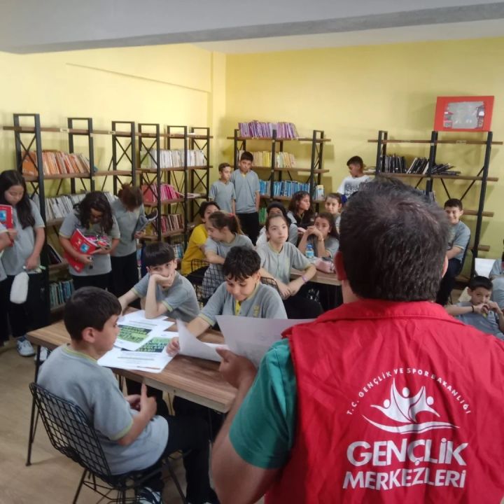 Menteşe’de gençlik ateşi yakıldı