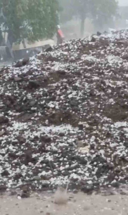 Antalya'da sıcak değil dolu etkili oldu