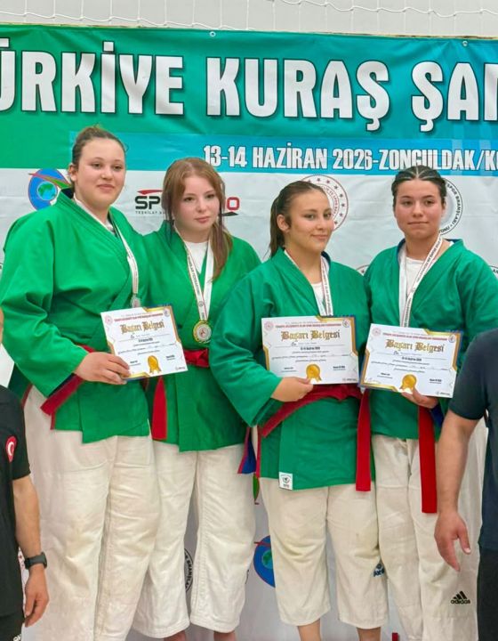 Burdurlu sporculardan 5 madalya