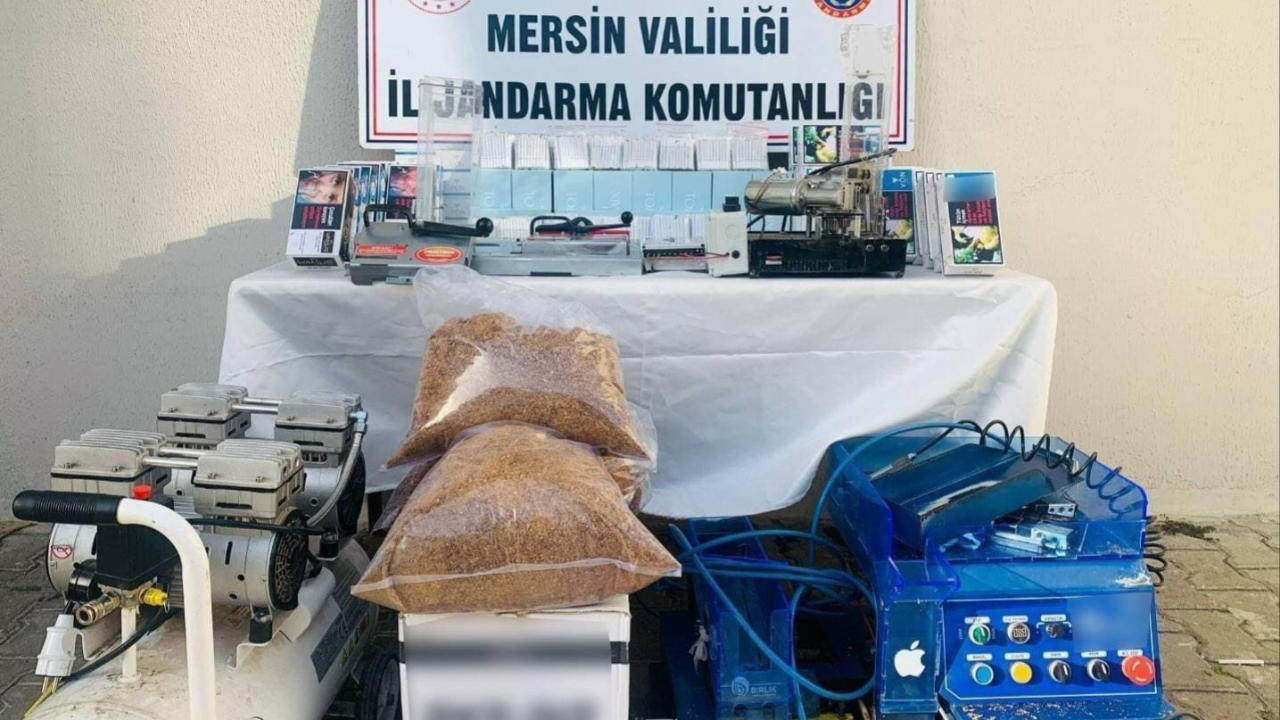 Mersin'de Kaçak Sigara Üreten 3 Şüpheli Ele Geçirildi