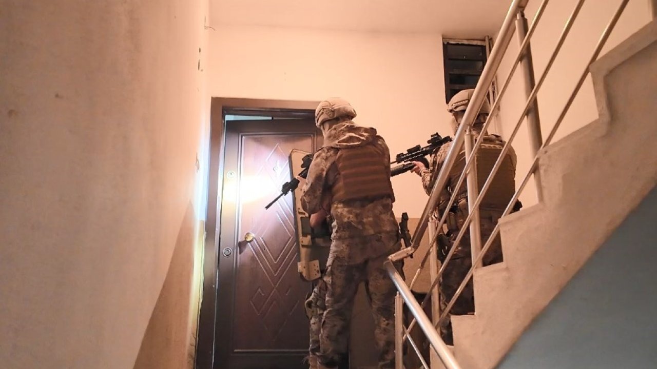 Yurt dışından emir alan suç örgütü çökertildi: 20 gözaltı