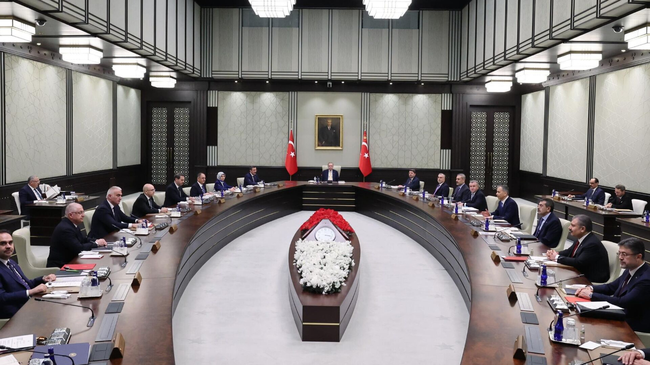 Kabine Toplanıyor! Kabine Saat Kaçta Başlayacak? Öncellikli Gündem Maddesi Ne?