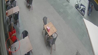 Simitçide uyudu, uyanınca neye uğradığını şaşırdı: "Adisyon fişini de almış"