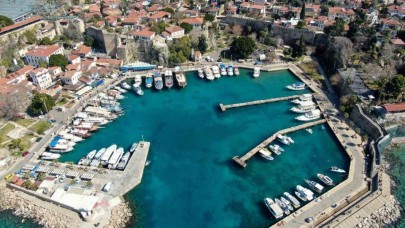Antalya turizmi şokta! Oteller mühürlenmeye başladı