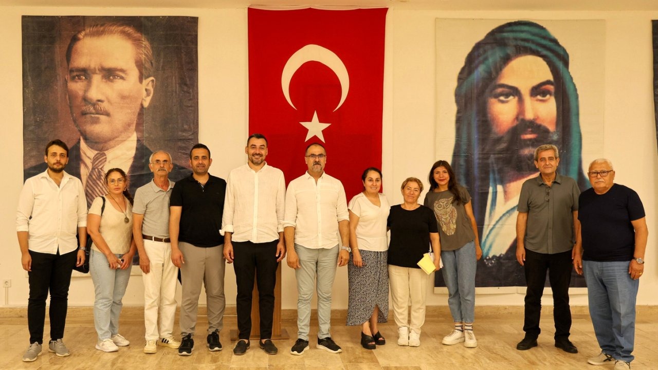 Manavgat Cemevi’nde lokmalar paylaşıldı
