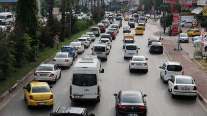 Antalya’da trafik sorunu büyümeye devam ediyor!