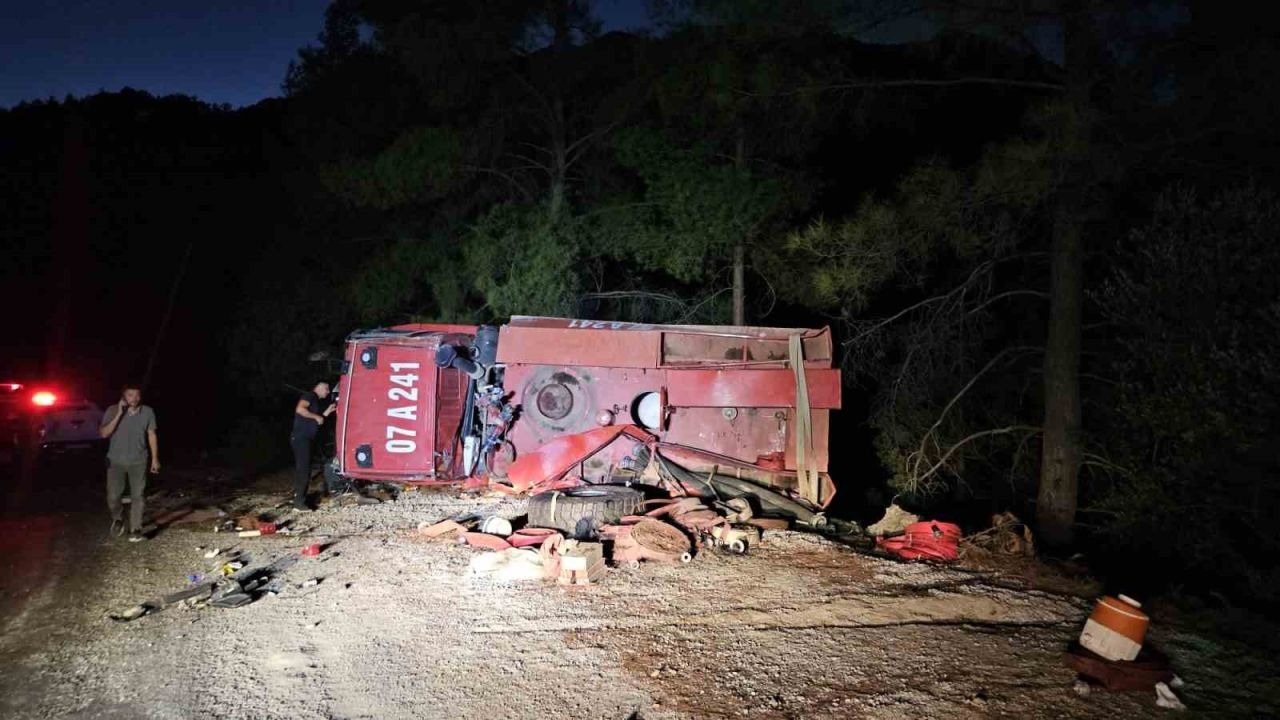 Antalya’da arazöz devrildi: 2 orman işçisi yaralı