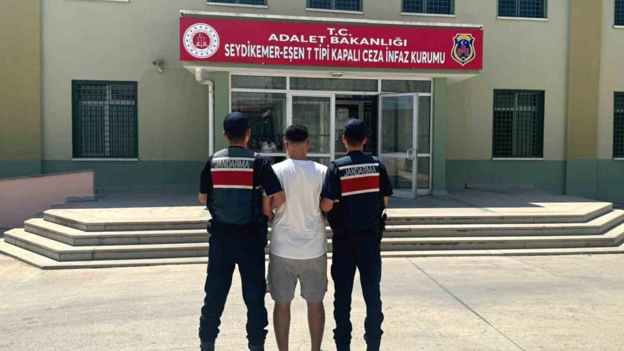 Uyuşturucu ticaretinden hapis cezasıyla aranan şahıs yakalandı