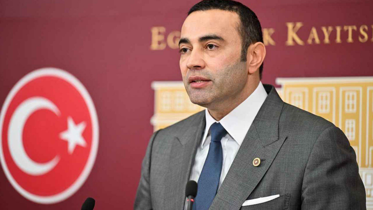 Kasaba–Gömbe yolunda iki yıldır bitmeyen çalışma: “Virajlar ve rampalar aynı”