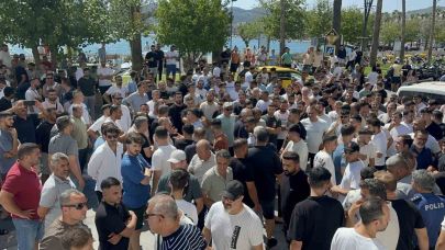 Marmaris’te Kapalıçarşı esnafı kesilen cezaları protesto etti