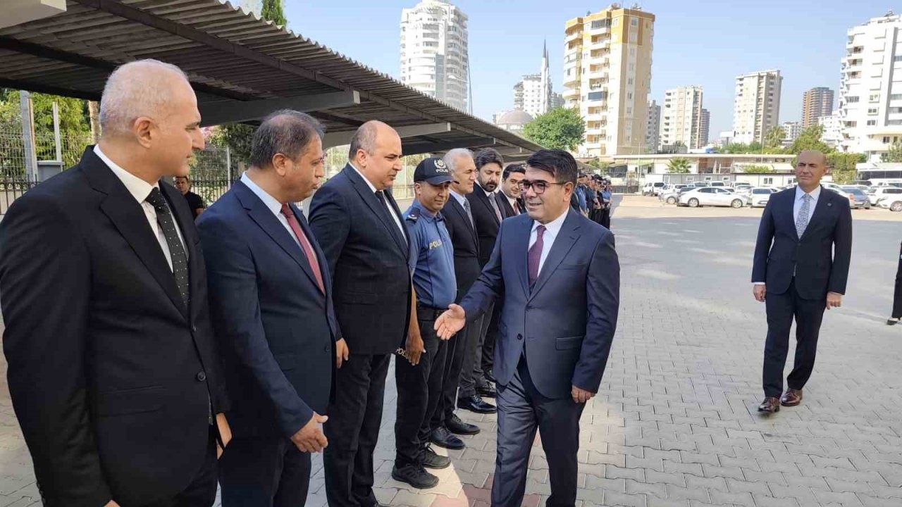 Mersin Emniyet Müdürü İdris Yılmaz görevine başladı