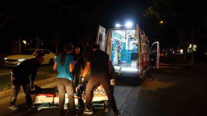 Antalya’da halk otobüsünün çarptığı yaya yaralandı