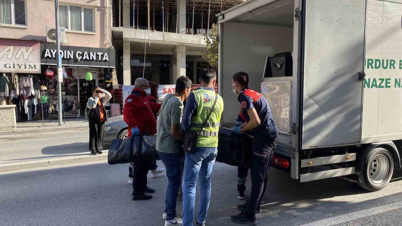 Burdur’da bir şahıs otel odasında ölü bulundu