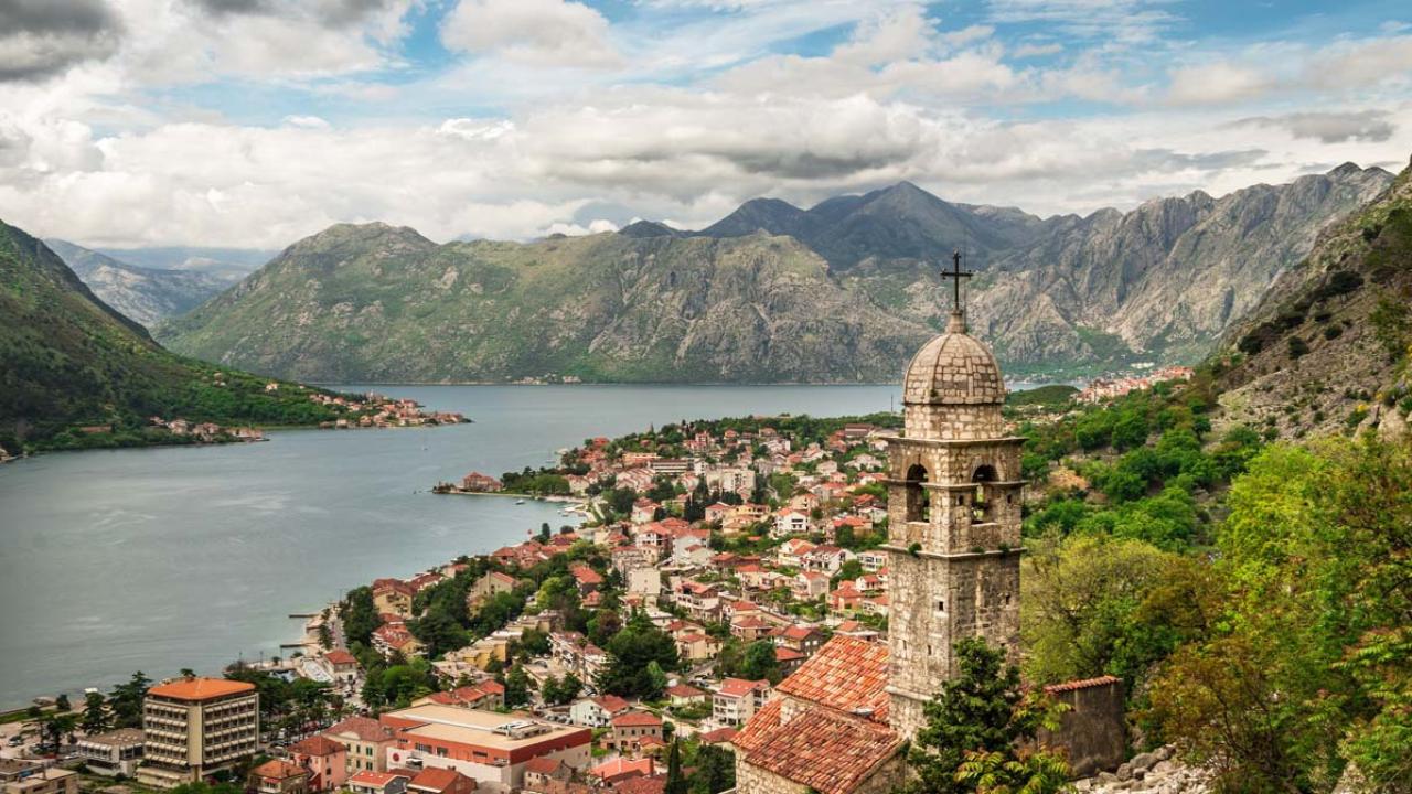 Karadağ’a seyahat etmek isteyenler dikkat! Türk vatandaşlarına vize zorunluluğu geldi