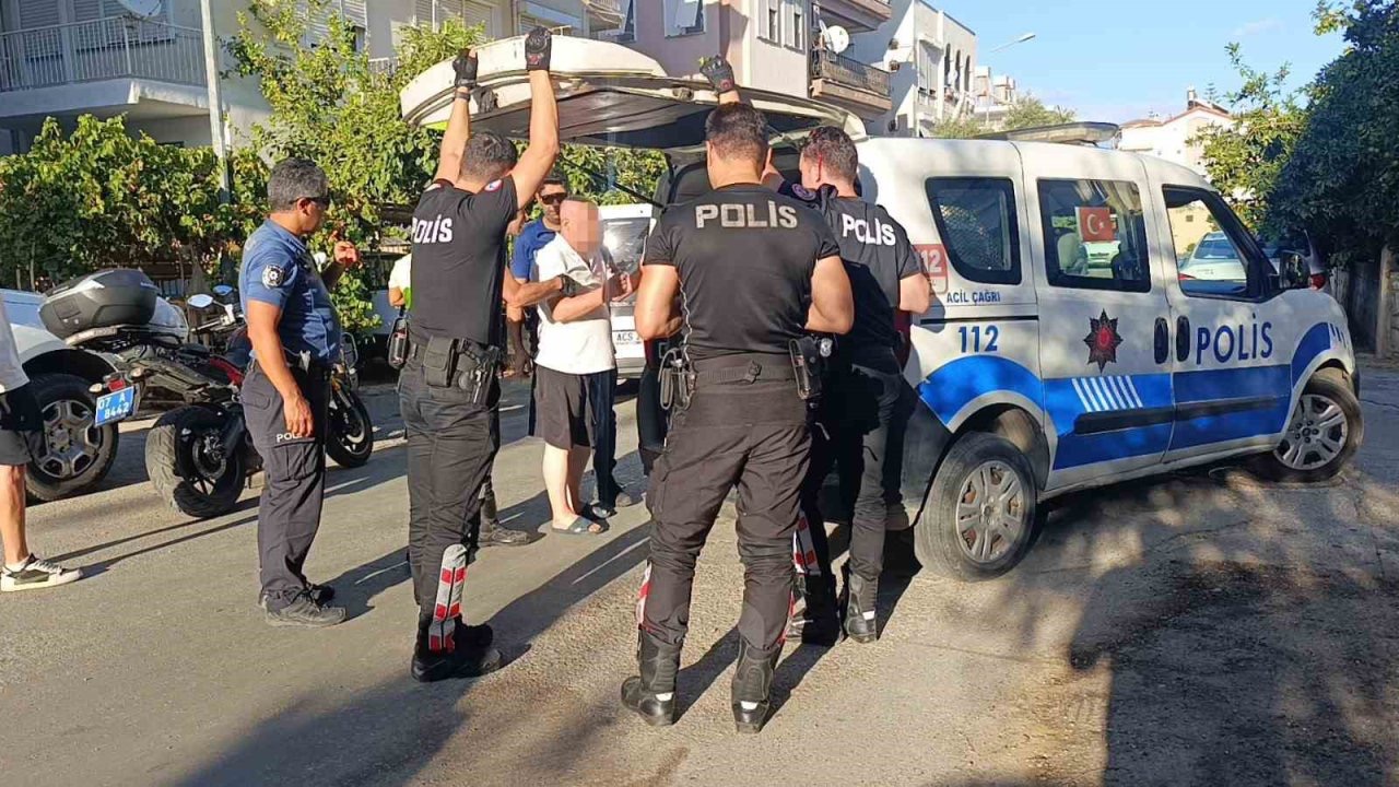 Kaza yaptıktan sonra kaçan alkollü sürücü Cumhurbaşkanına hakaretten tutuklandı