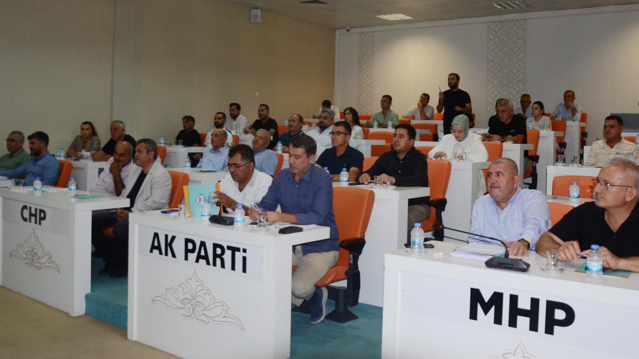 Serik Belediyesi'nde ekim meclisi