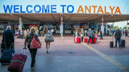 Antalya'ya tatile gelen İngiliz ve Polonyalı turist sayısı arttı