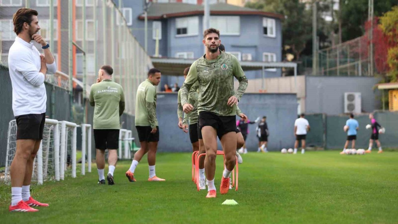 Alanyaspor, Samsunspor maçı hazırlıklarına başladı