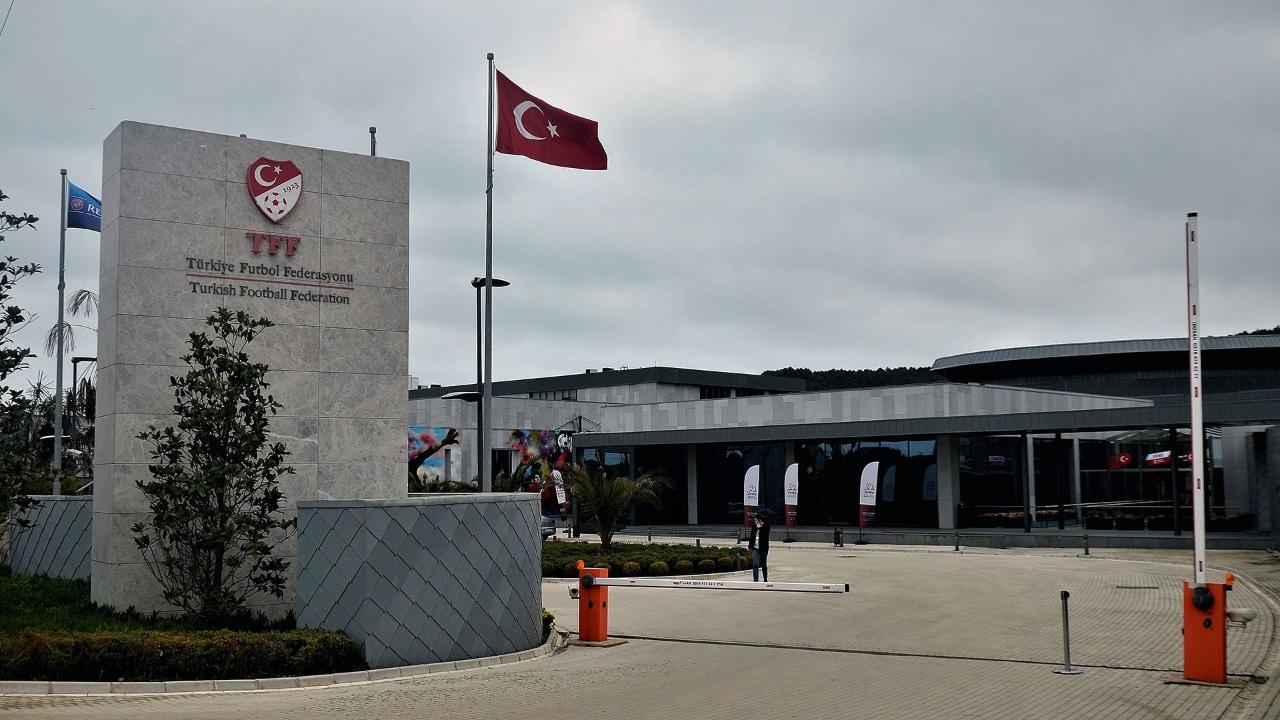 Bahis skandalında Antalyasporlu futbolcu PFDK’ya sevk edildi