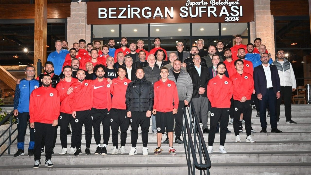 Başkan Başdeğirmen: "Takımımızın başarılı olacağına yürekten inanıyorum"