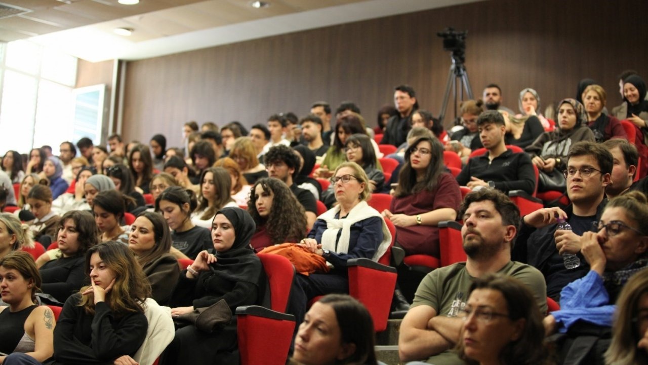 Boşanma ve kadına karşı şiddet paneli düzenlendi