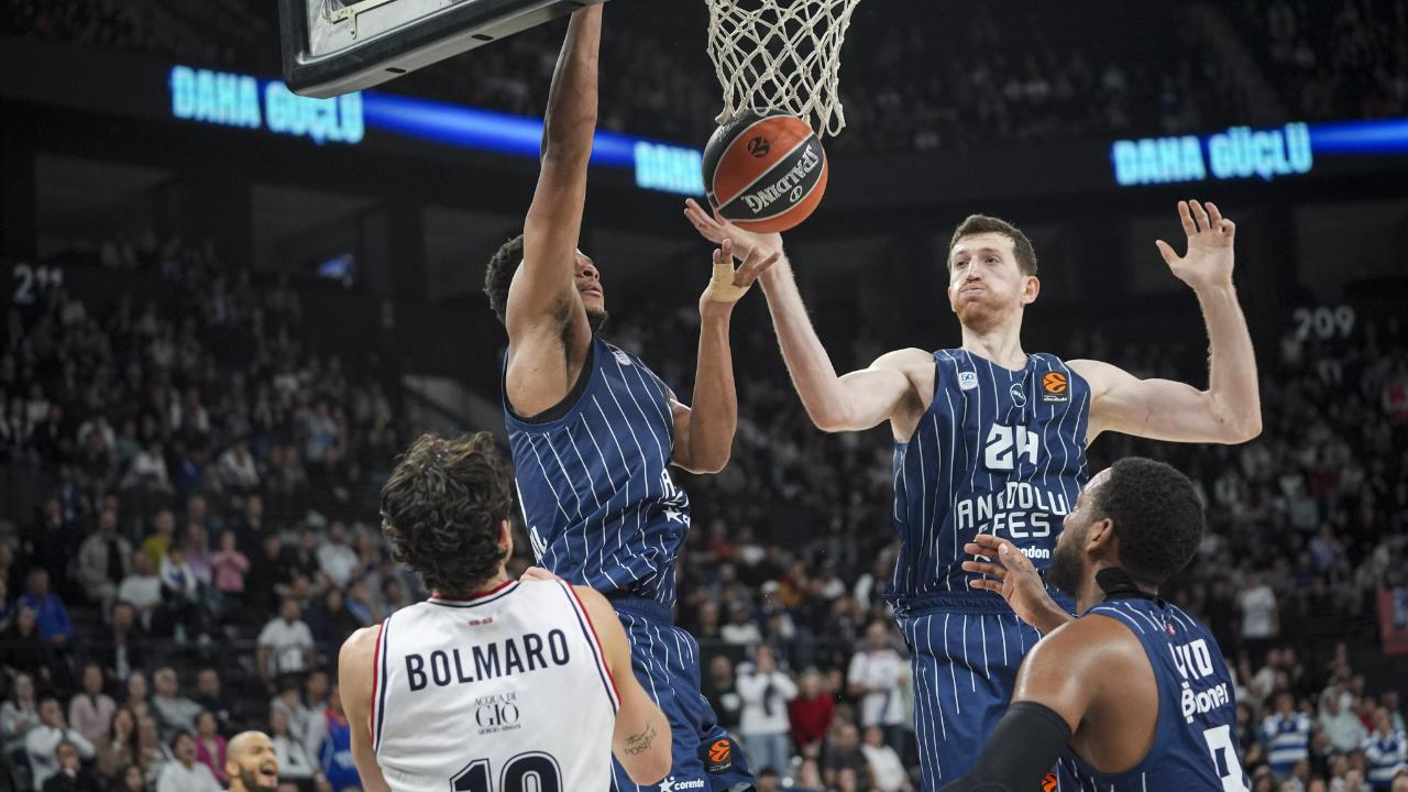 Dünyanın gözü Antalya’da! EuroLeague ateşi bu akşam yanıyor!