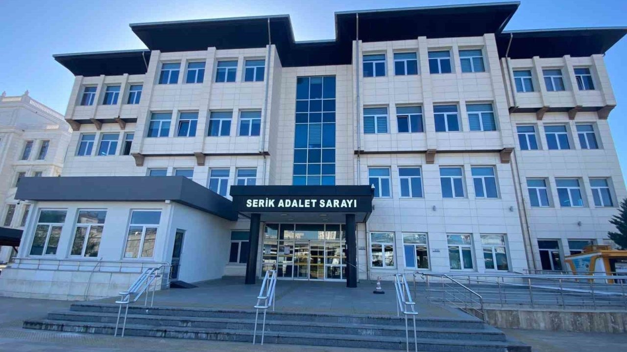 Eski CHP ilçe başkanı ve DSİ 13. Bölge Müdür Yardımcısı "rüşvet" soruşturmasında tutuklandı