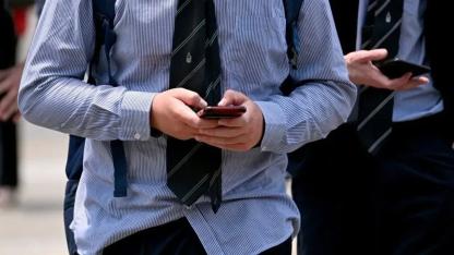 Gençlere yönelik sosyal medya kısıtlaması mı geliyor?