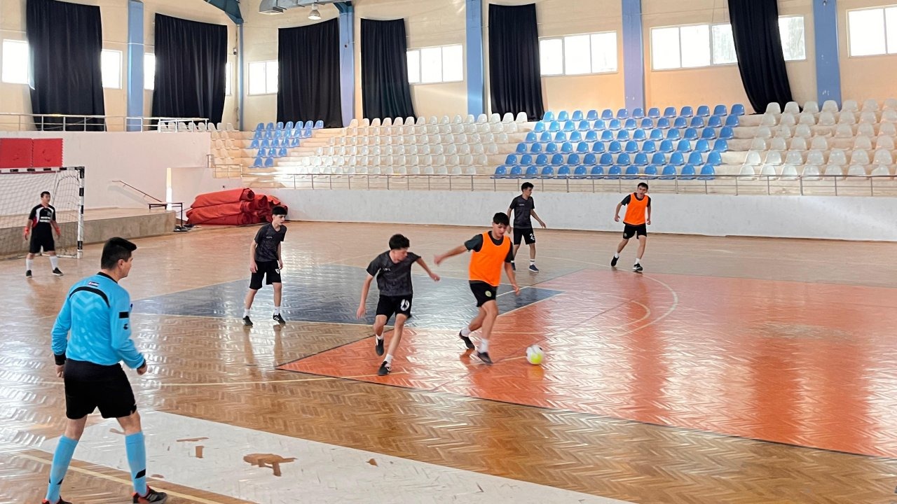 Korkuteli'de futsal turnuvası