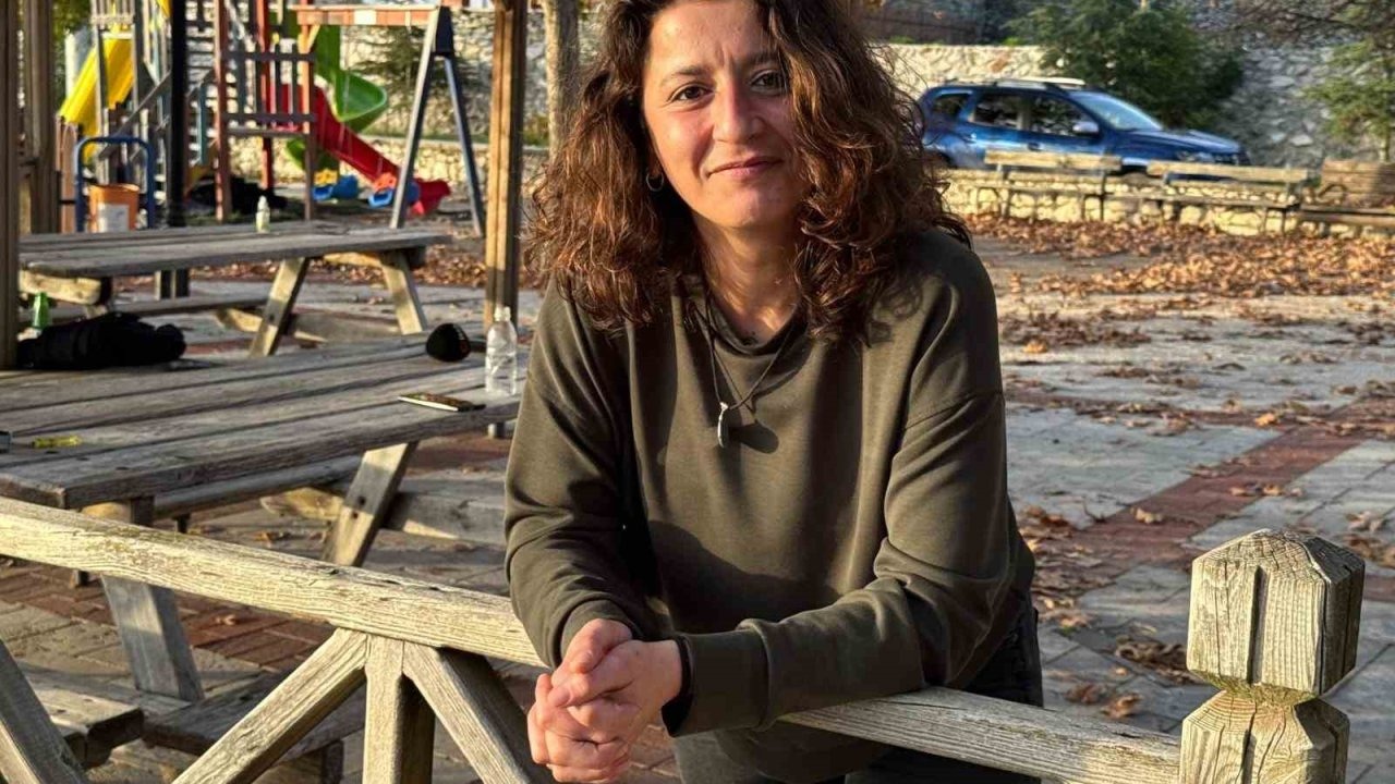 Metin Akpınar’ın biyolojik kızı olduğu iddia edilen Duygu Nebioğlu: "Dava bittiğinde susturulmuş çocukların da sesi olacağım"