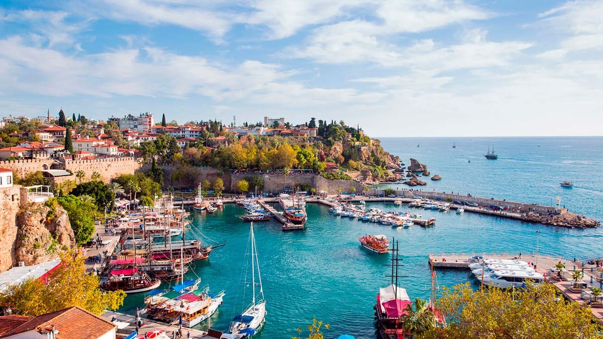 Ruslardan Antalya'ya büyük jest!