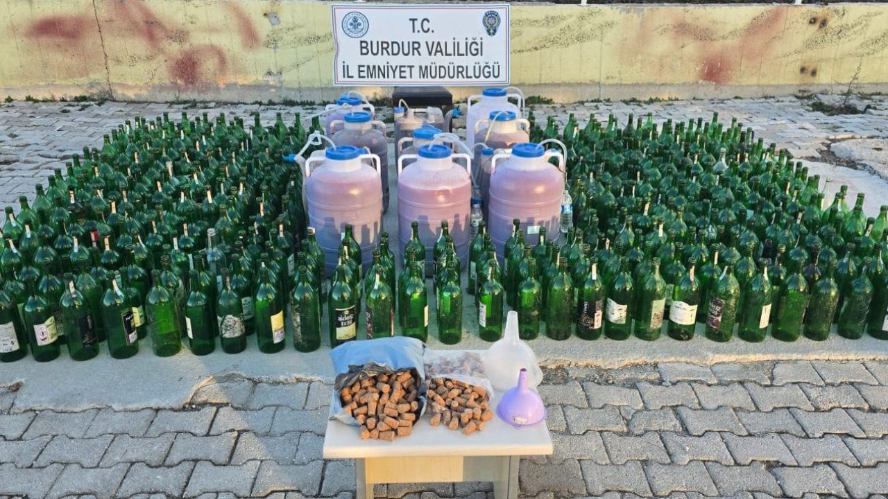 402 litre kaçak içki ele geçirildi