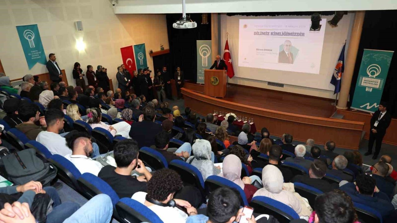 Erdem: "Dil savunması, vatan savunmasıdır"