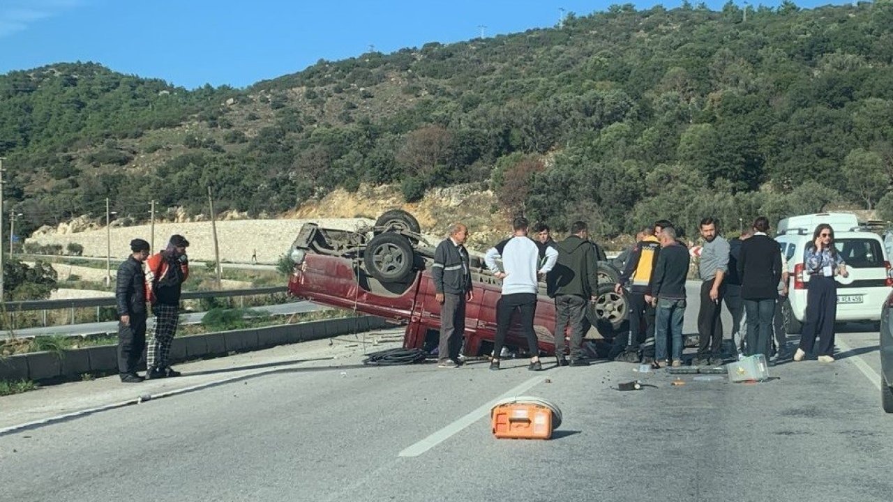 Kamyonet sürücüsü hayatını kaybetti