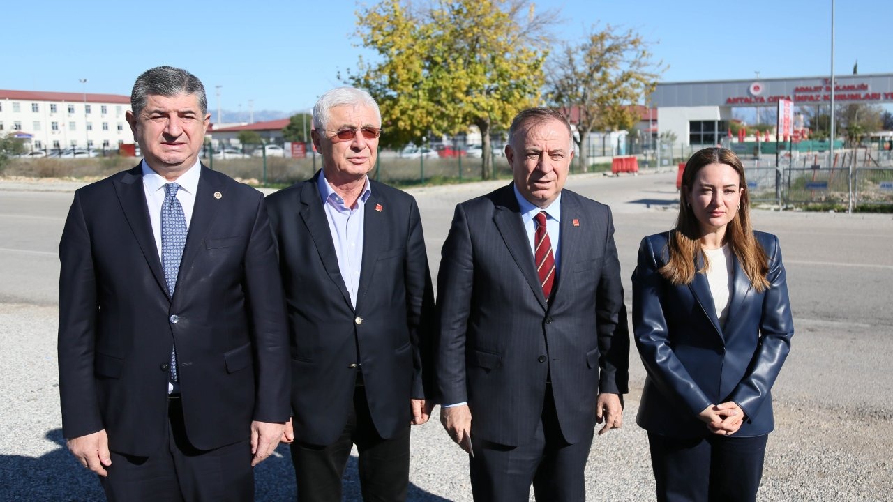 Muhittin Böcek için tutuksuz yargılama çağrısı