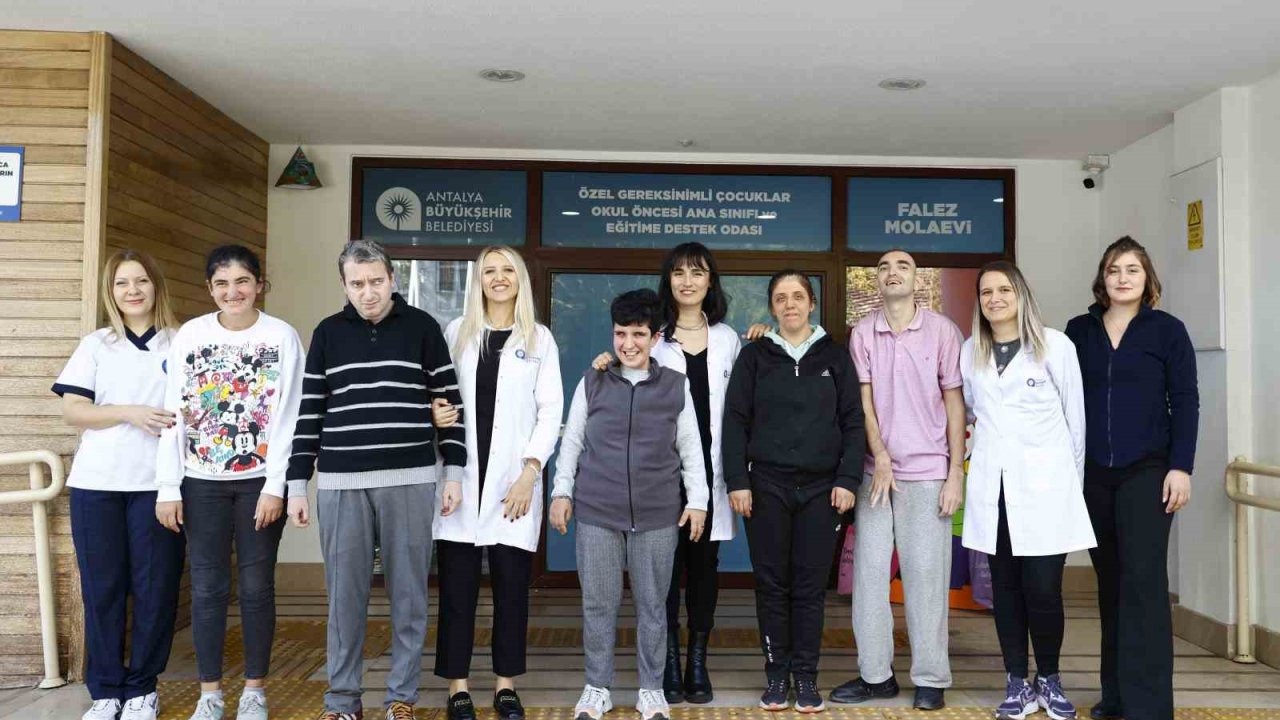 Özel birey aileleri Büyükşehir'de nefes alıyor
