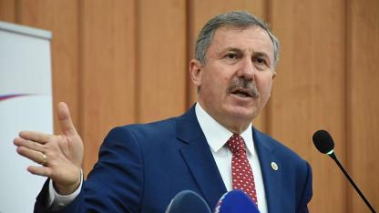 Selçuk Özdağ, çalışanın statü ve güvencesizliğini gündeme getirdi
